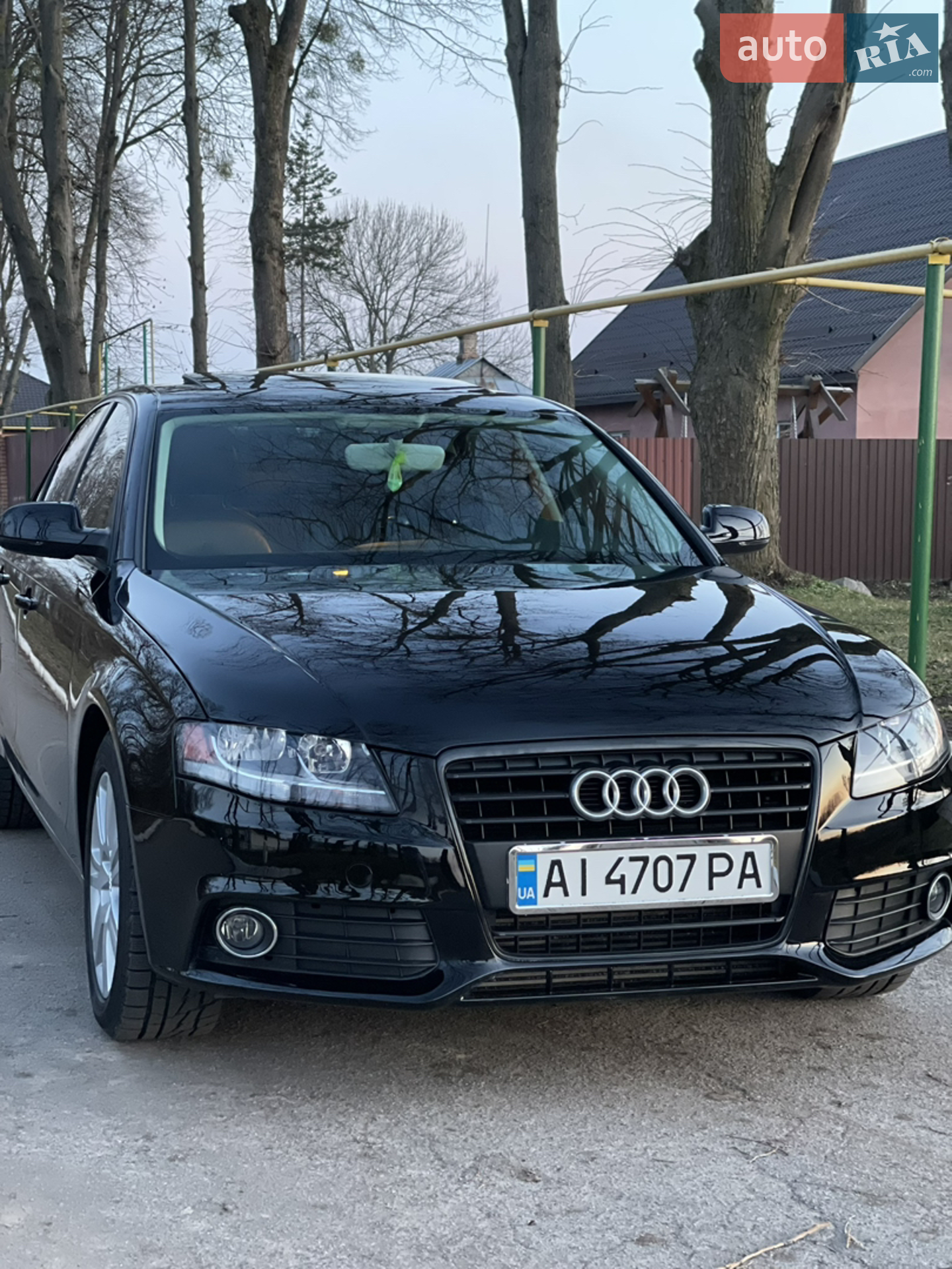 2010 Audi A4 - мініатюра 4