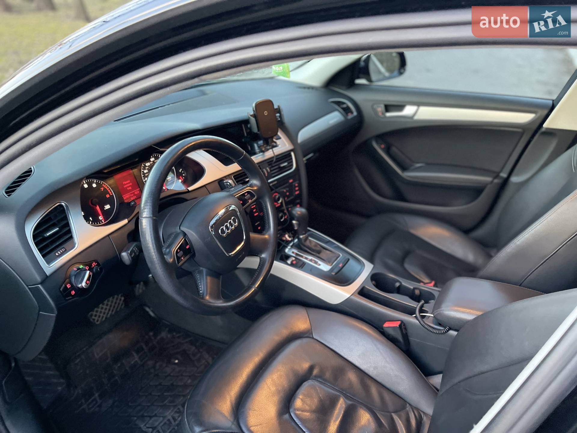 2010 Audi A4 - мініатюра 7