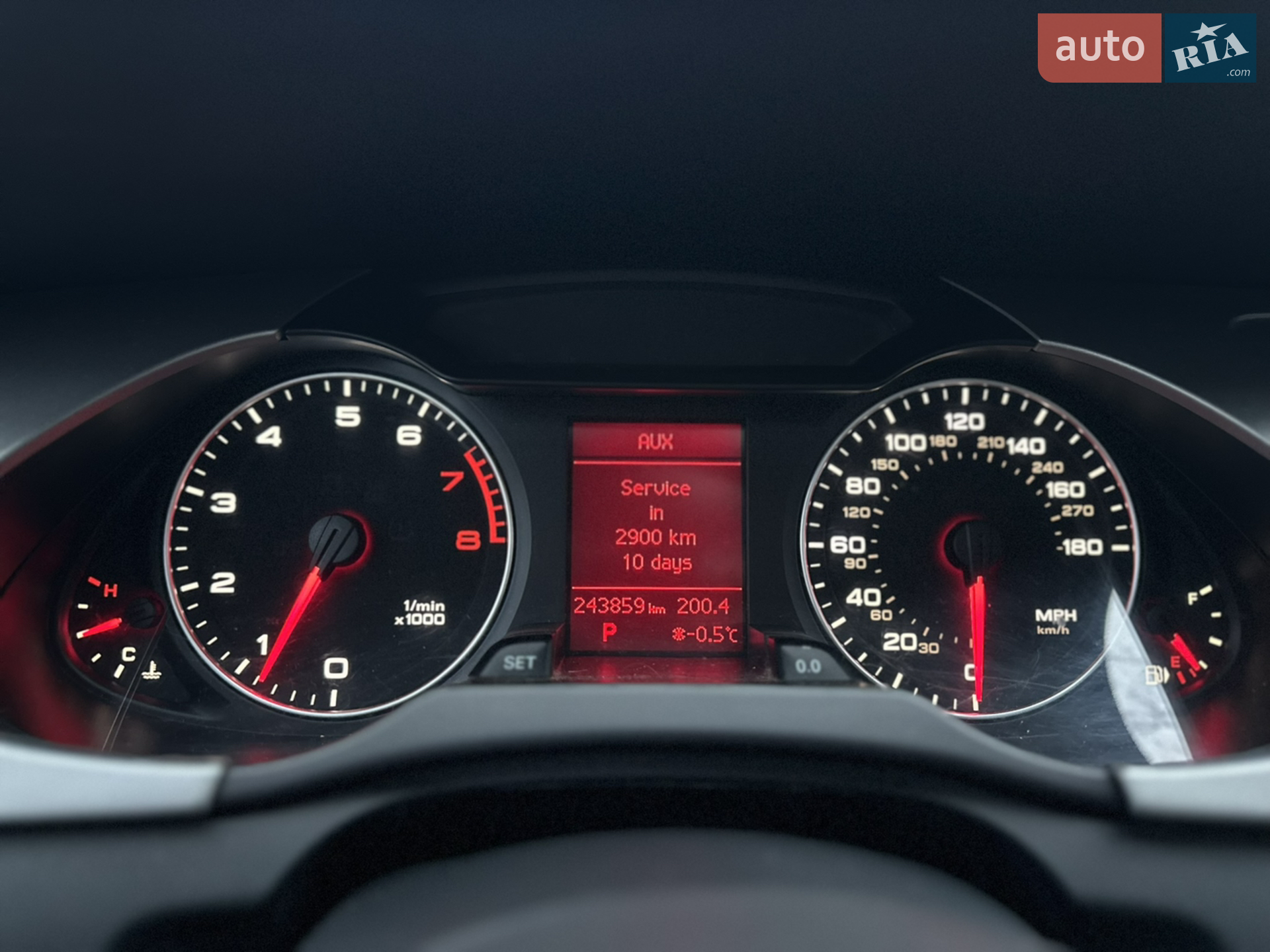 2010 Audi A4 - мініатюра 13