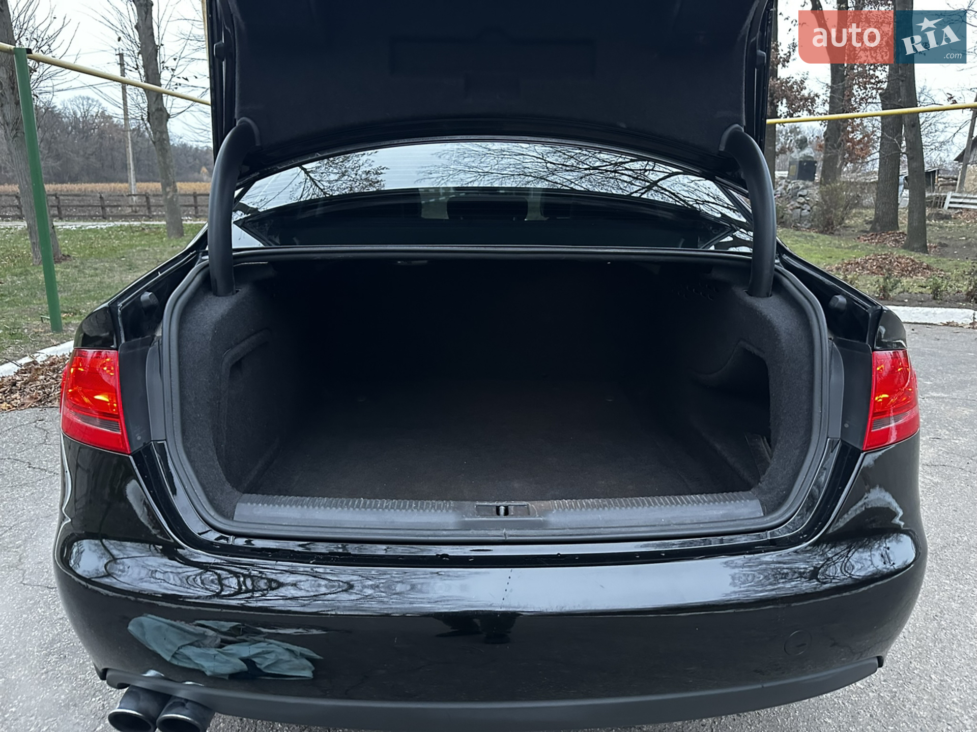 2010 Audi A4 - мініатюра 16