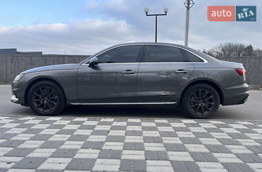 Седан Audi A4 2022 в Києві