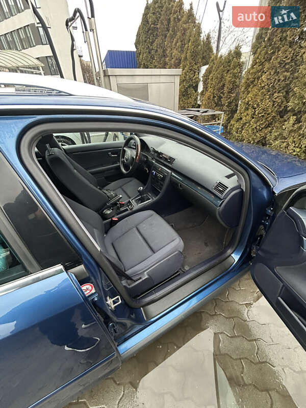 Універсал Audi A4 2004 в Луцьку