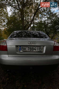Седан Audi A4 2002 в 