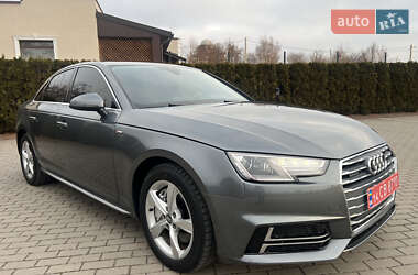 Седан Audi A4 2018 в 
