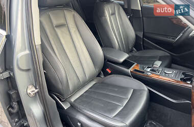 Седан Audi A4 2018 в 
