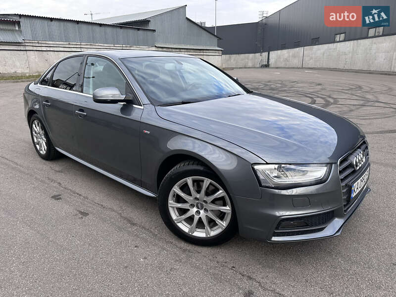 Седан Audi A4 2014 в Киеве