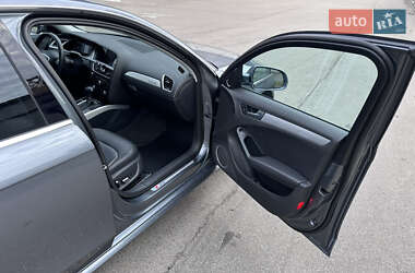 Седан Audi A4 2014 в 