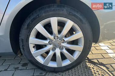 Універсал Audi A4 2009 в 