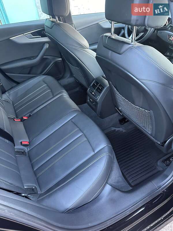 Седан Audi A4 2023 в Ровно фото 29 Седан Audi A4 2023 в Ровно