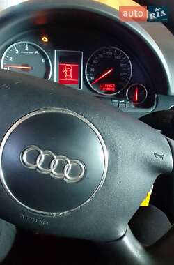 Седан Audi A4 2002 в Тернополе