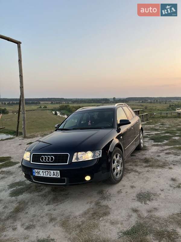 Універсал Audi A4 2003 в Рівному