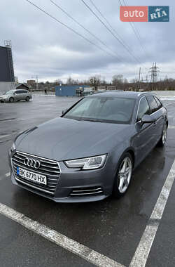 Універсал Audi A4 2017 в 