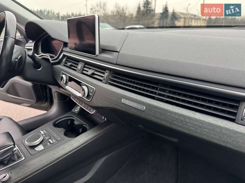 Седан Audi A4 2016 в Ирпене