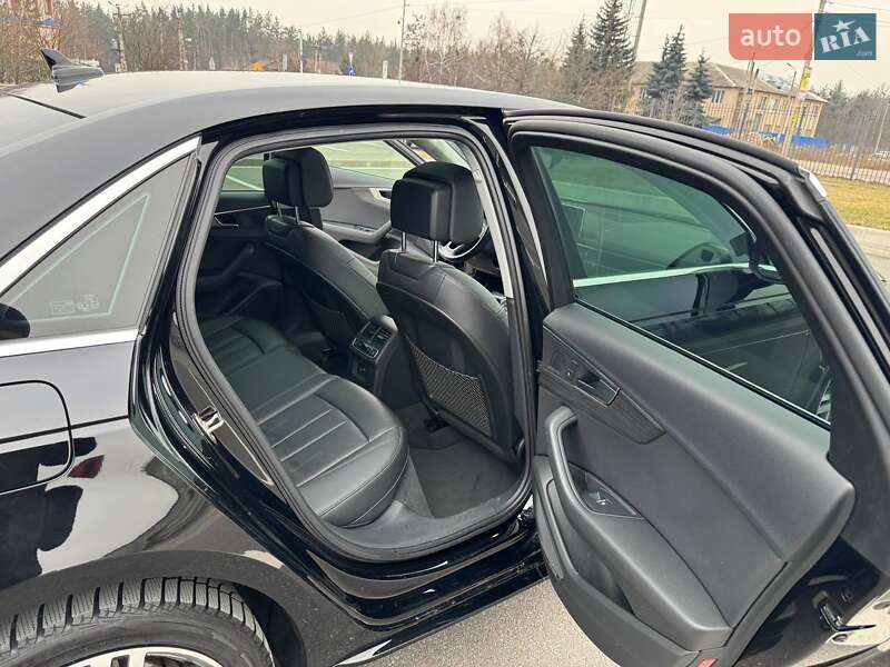 Седан Audi A4 2016 в Ирпене
