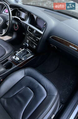 Седан Audi A4 2014 в Черкасах