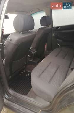 Седан Audi A4 1995 в 