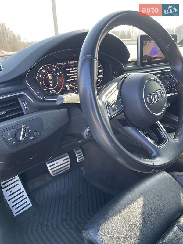 Седан Audi A4 2017 в Дніпрі