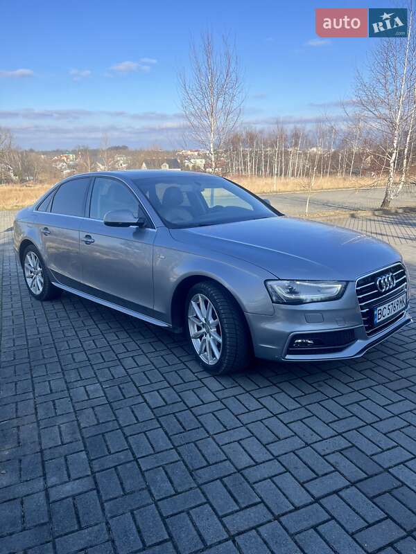 Седан Audi A4 2015 в Дрогобичі