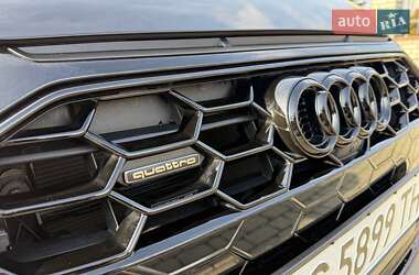 Седан Audi A4 2022 в Львове