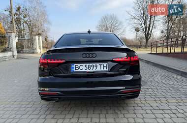 Седан Audi A4 2022 в Львове