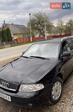 Универсал Audi A4 1999 в Черновцах