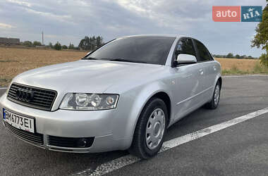 Седан Audi A4 2004 в Ромнах