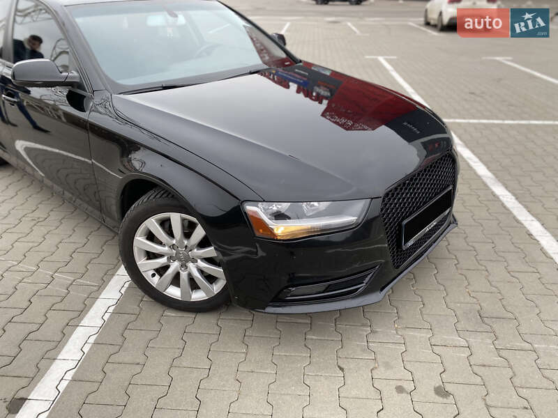 Audi A4 2014