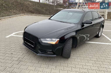 Седан Audi A4 2014 в Киеве