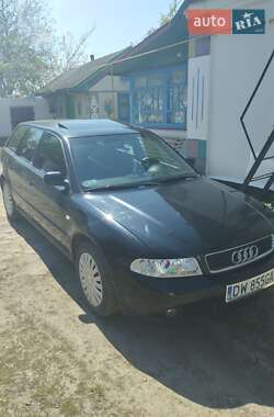 Универсал Audi A4 2001 в Белогорье