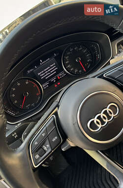 Седан Audi A4 2020 в 