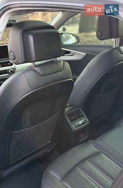Седан Audi A4 2016 в 