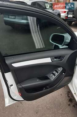 Седан Audi A4 2012 в Одессе