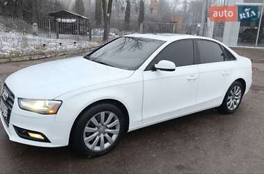 Седан Audi A4 2012 в Чернигове