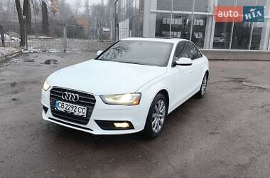 Седан Audi A4 2012 в Чернигове