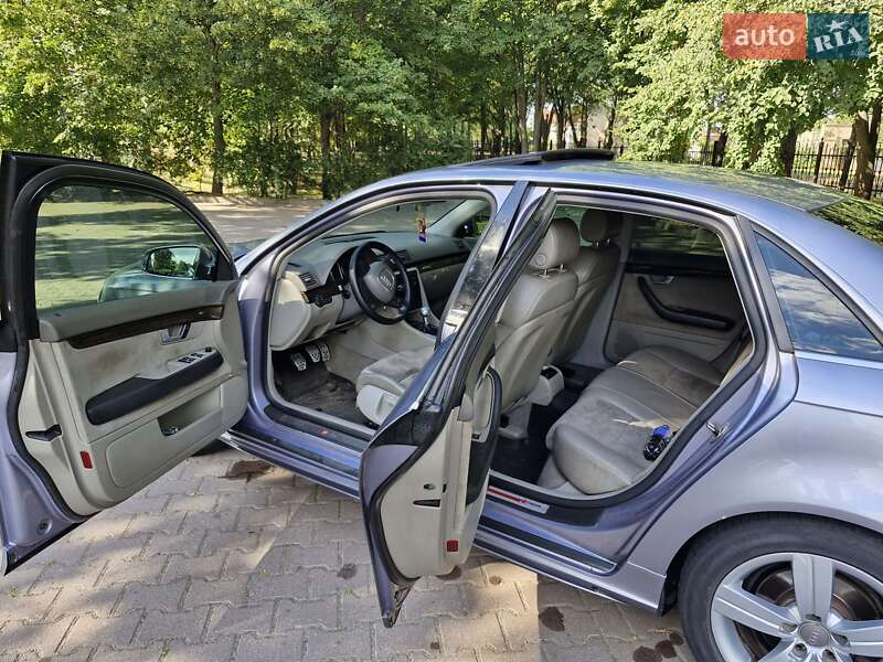 Седан Audi A4 2005 в Миргороде