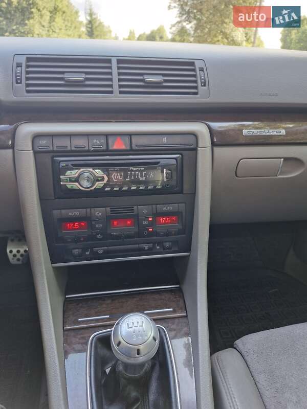 Седан Audi A4 2005 в Миргороде