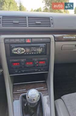 Седан Audi A4 2005 в 
