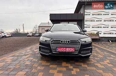 Седан Audi A4 2018 в Львові