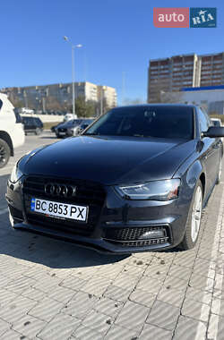 Седан Audi A4 2014 в Львове