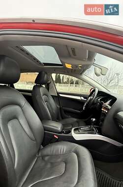 Седан Audi A4 2012 в 