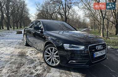 Седан Audi A4 2014 в Одессе