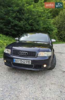 Седан Audi A4 2002 в 