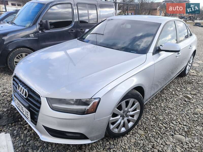 Седан Audi A4 2013 в Коломые