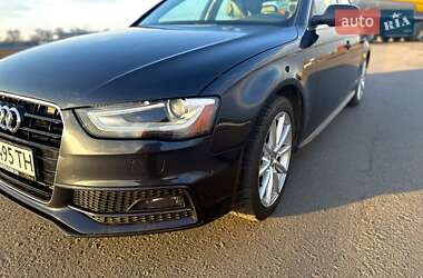 Седан Audi A4 2015 в Измаиле