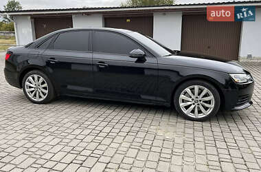 Седан Audi A4 2015 в Києві