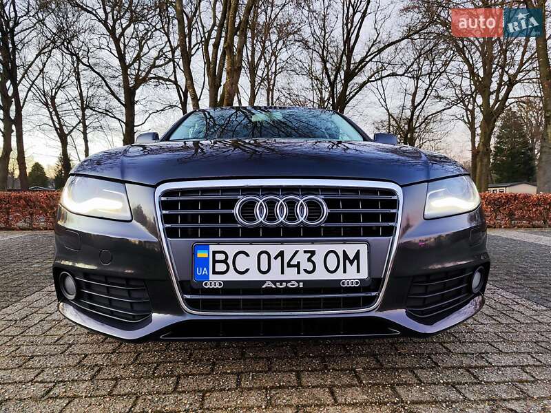Седан Audi A4 2010 в Львові