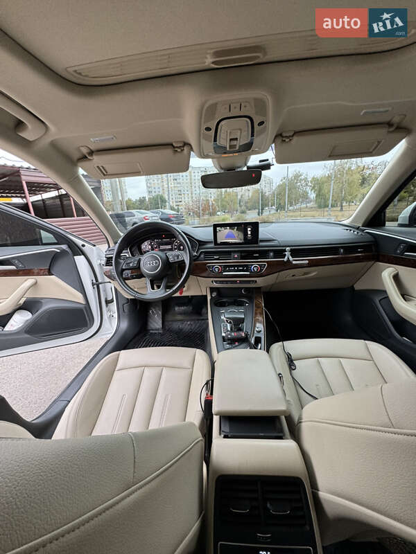 Седан Audi A4 2017 в Харькове