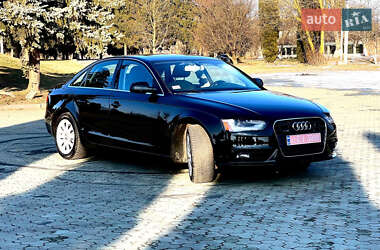 Седан Audi A4 2013 в Дубні