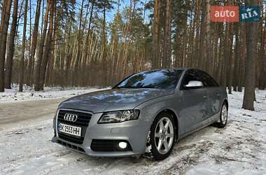 Седан Audi A4 2011 в Вишневом