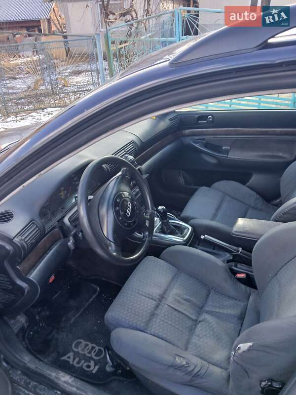 Универсал Audi A4 1996 в Львове